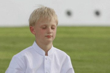 2023年6月10号出生的男孩简洁优雅的名字 好听的男孩子名字