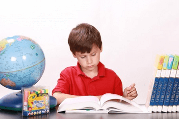 2023年农历四月十五出的女孩清新脱俗的名字 兔年男宝宝女宝宝名字大全